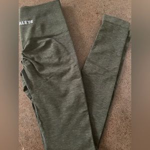 Alphalete aspen leggings